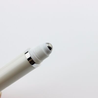 acheter SRS Nouveau bouteille en plastique en rouleau de 10 ml Bouteille en rouleau blanche vibrante Crème pour les yeux 10 ml Bouteille en rouleau de plastique en gros fabrication en ligne