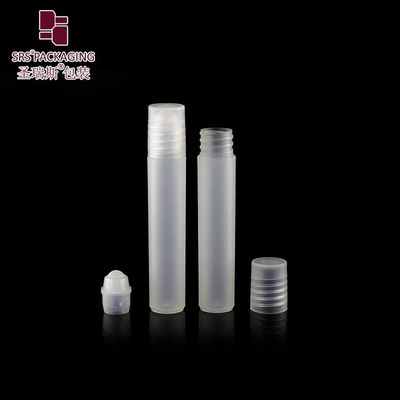 7 ml de rouleau en plastique coloré sur bouteille pour les huiles essentielles Parfum pour soins oculaires